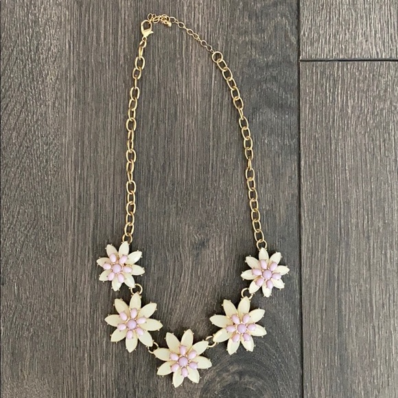 Jewelry - Statement Necklace